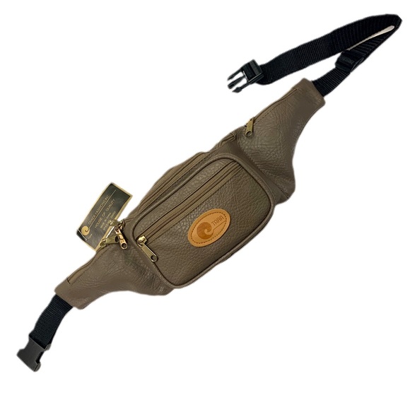 VEGAN LEATHER FANNY PACK NWT Only 1 left - Picture 2 of 12